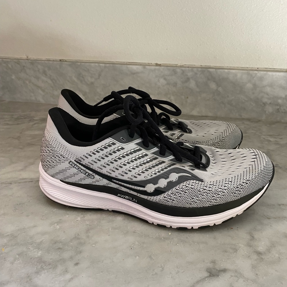 Saucony Men's Guide 13 Running Shoe